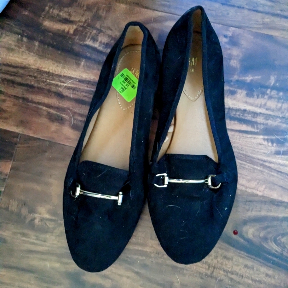 Women's size 7.5 flats